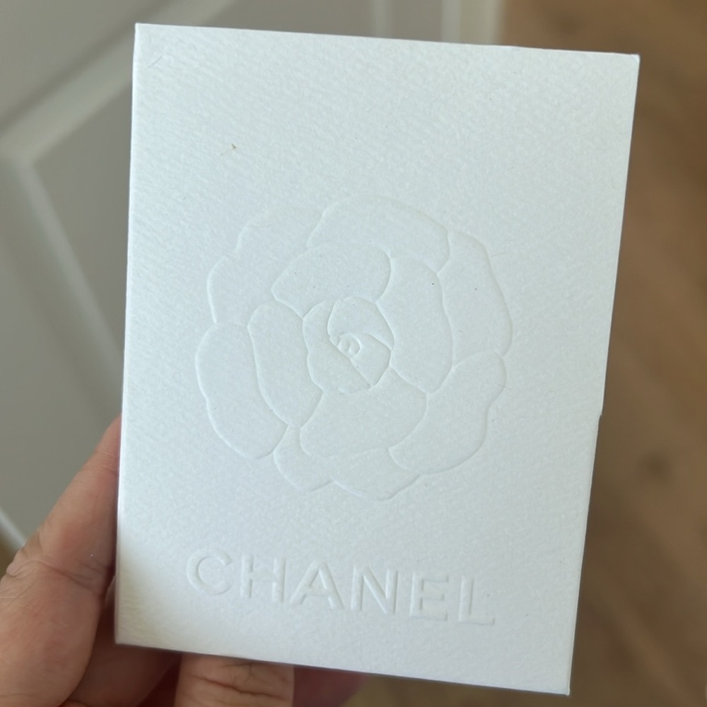 Chanel box - Picture 4 of 4